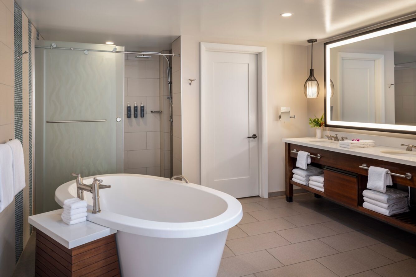 Marriott Westin Nanea Ocean Villas Resort Maui Hotel 3 BR 5 Night ANY YEAR