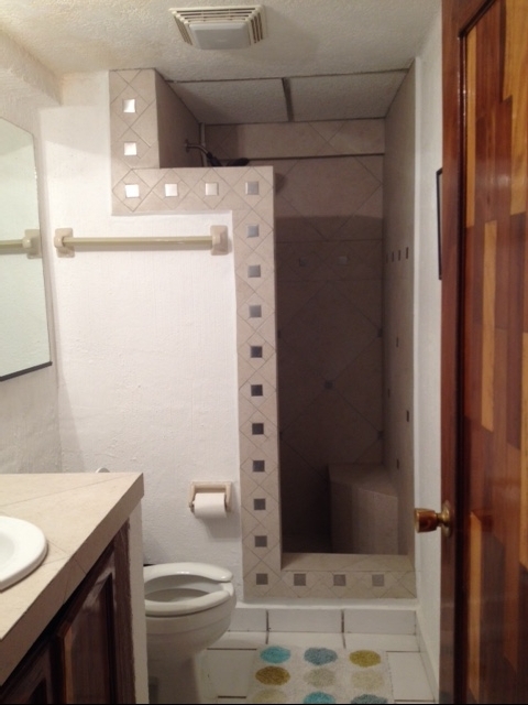 Cabo San Lucas Mexico Condo 2 bed 2 bath 1 Block Mendano Beach Walk Everywhere!