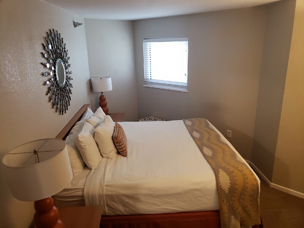 N Myrtle Beach, 2 bdrm Oceanfront Villas, Thxgiving wk, 7 Nts, Nov. 21 check-in
