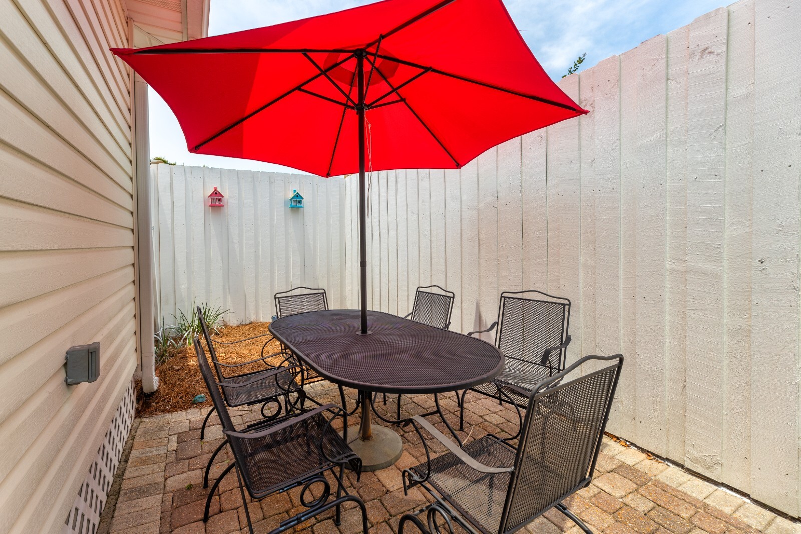 Vacation Rentals Destin FL3 bed, 2 bath private pool golf cart 2 blocks to beach