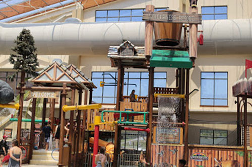 Sevierville, TN,Wyndham Great Smokies Lodge, 1 Bed Del, 30 May-1 June ENDS 5/15