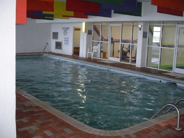 Ocean Front Myrtle Beach Area (Garden City Beach) Condo w/ 2 pools, Washer/Dryer