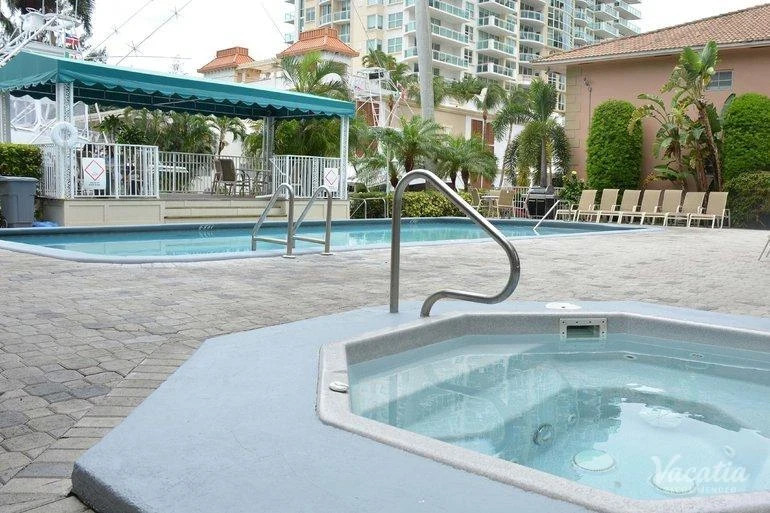 July 25-August 1 Wk~BEACH STAYS~COCONUT BAY RESORT~SOUTH, FL~NO RESORT FEE