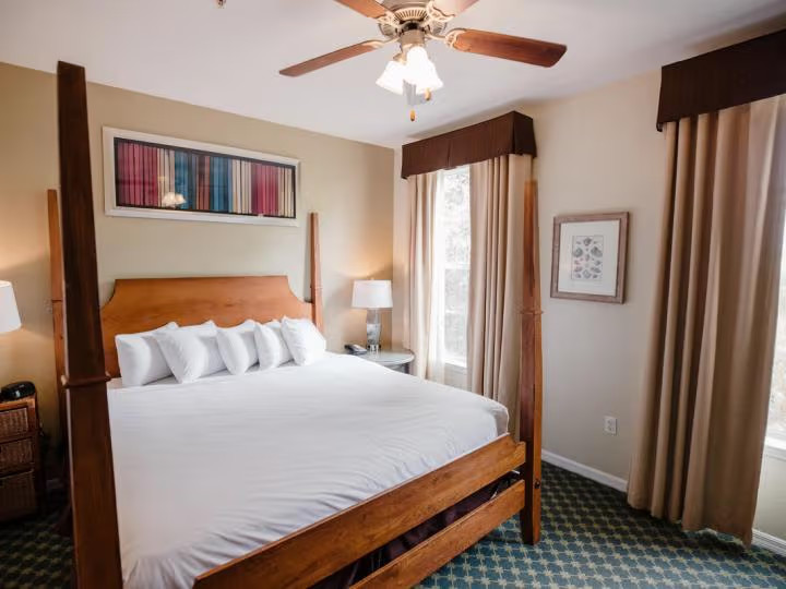 CALYPSO CAY 2 BEDROOM, SLEEPS 6, 7-DAY RENTAL