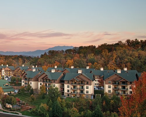 NOVEMBER 2026 WEEKS~Wyndham Smoky Mountains~Gatlingburg~2BR SLPS 8