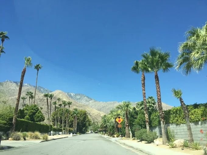 Desert Vacation Villas, Palm Springs 2 BR/2 Ba Starting @ $1090.00