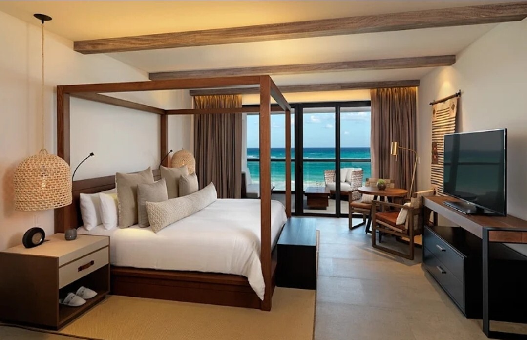 All Inclusive Mexico/Dominican Republic UNICO 20 87 Hotel or HARD ROCK Hotel.