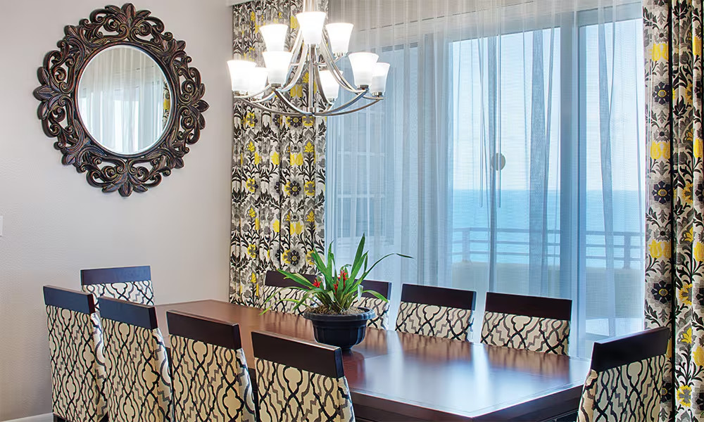 Daytona Beach – Apr -20-25 – HUGE 4 bedroom pres sleeps 12 – Wyndham Ocean Walk