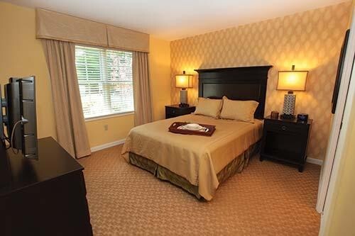 “VACATION VILLIAGE AT WILLIAMSBURG”-2 Bedroom-Several SEPTEMBER DATES!!!