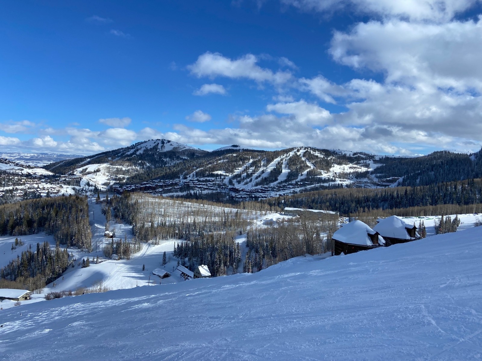Marriott’s Mountainside – Ski In / Ski Out Studio at Park City, 02/06-02/13/27