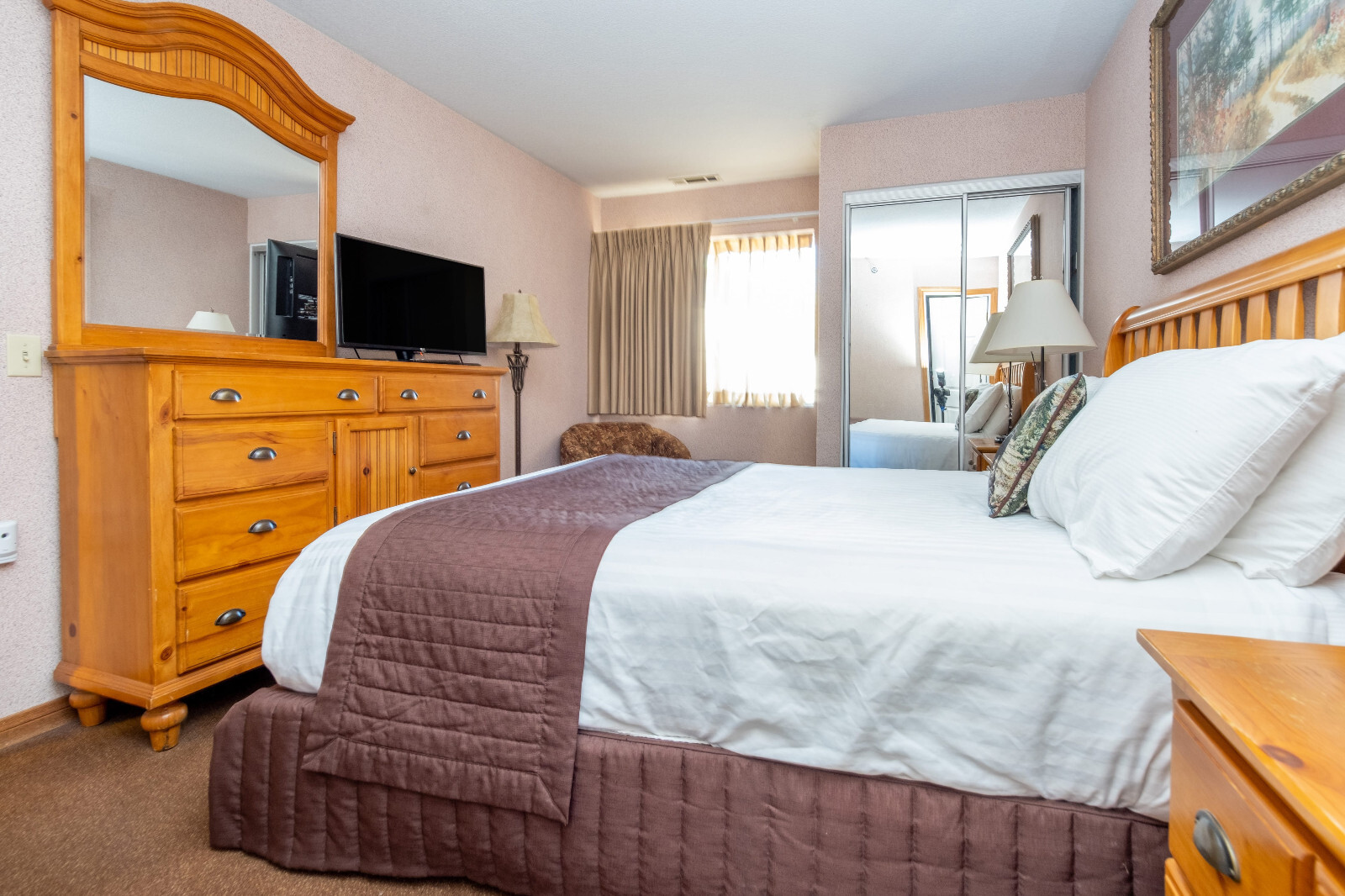 LAGONITA LODGE; 7 Nights in 2025; TWO Bedrooms, TWO Bathrooms, Sleeps 6
