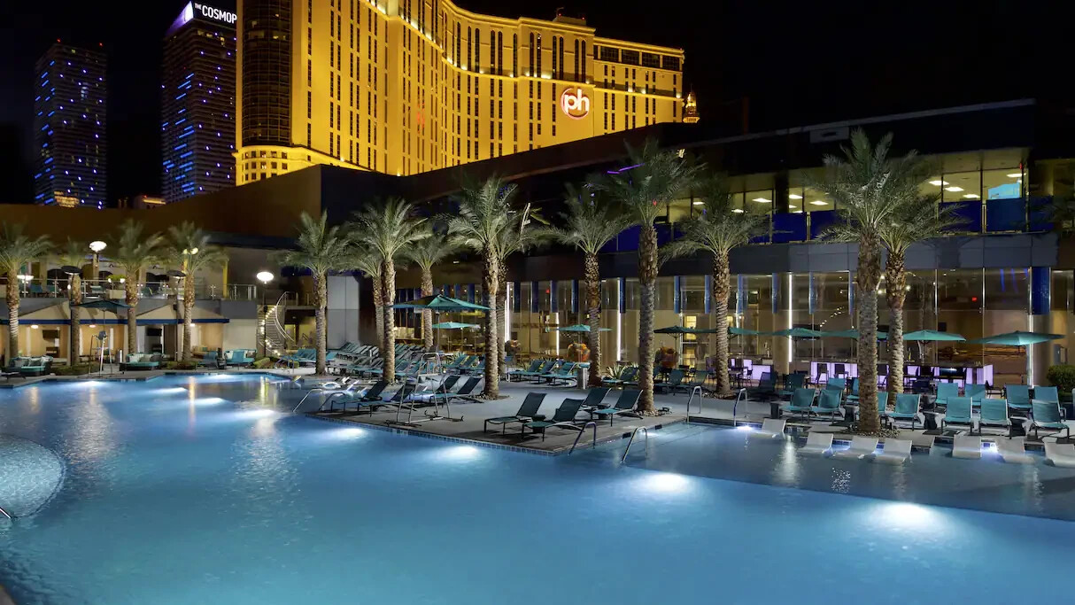 Hilton Elara Las Vegas 4BR PENTHOUSE 3 NIGHTS ANY YEAR EDC CES hotel marriott