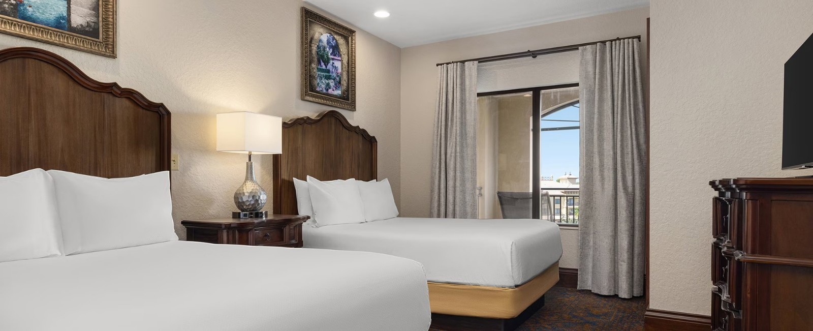 Wyndham Bonnet Creek 2BR Presidential Suite Aug 12-16 Disney Halloween Week