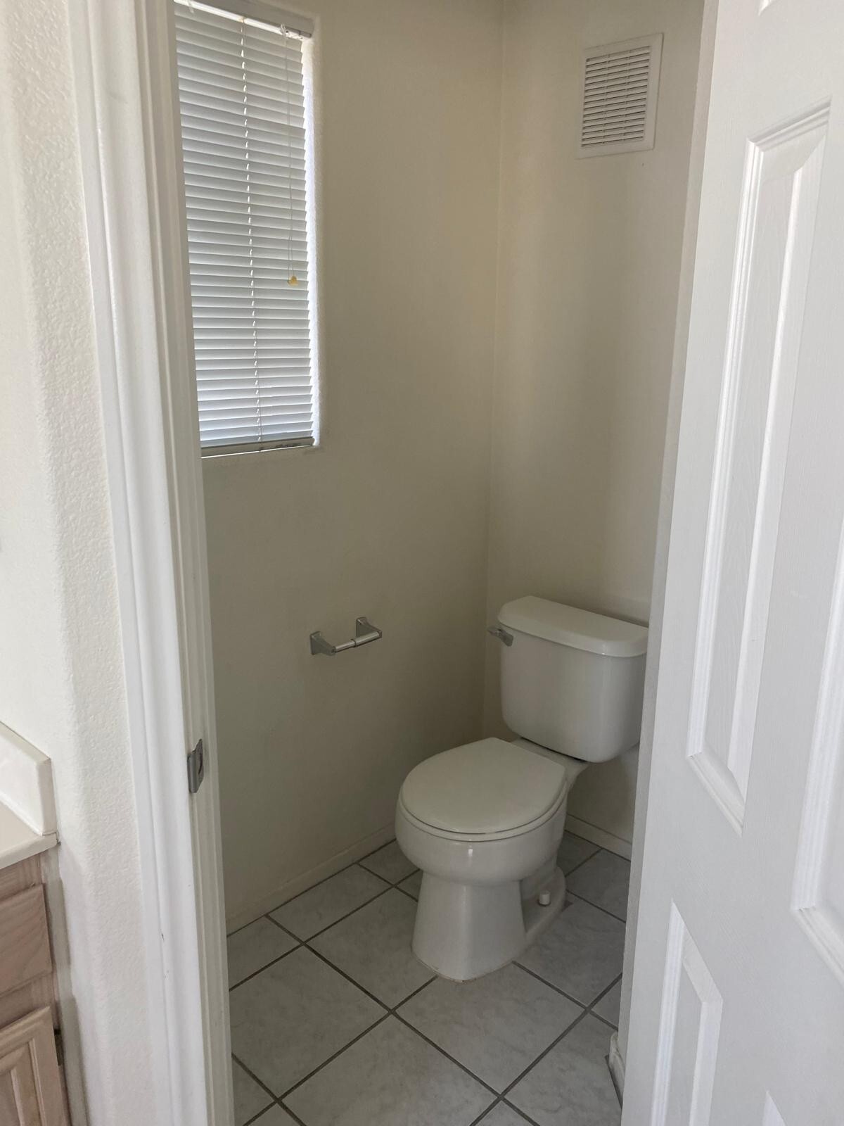 Las Vegas full apartment rental, Thanksgiving or 1 to 2 weeks vacation.