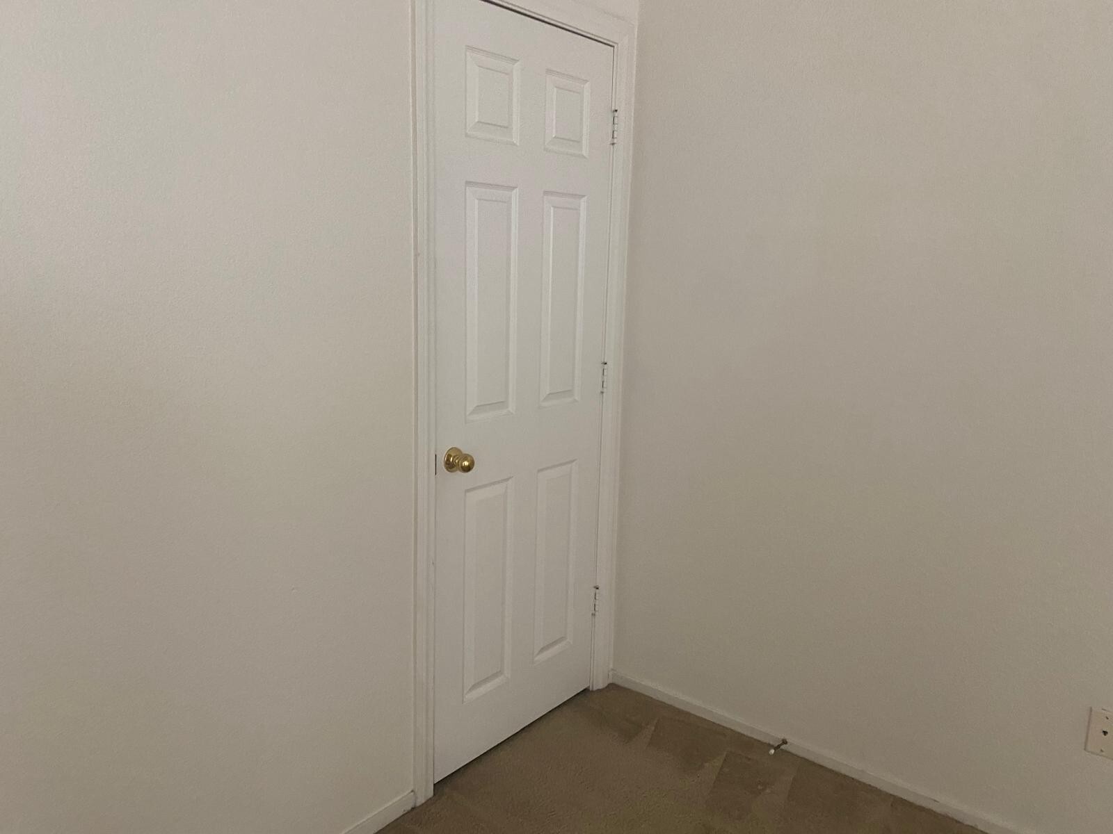 Las Vegas full apartment rental, Thanksgiving or 1 to 2 weeks vacation.