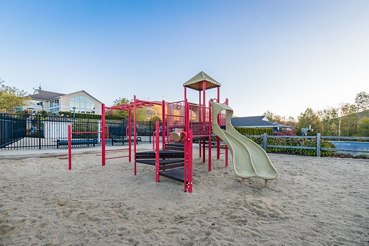 Vacation Village in the Berkshires Timeshare Rental, April 16-23  *Spring Break*