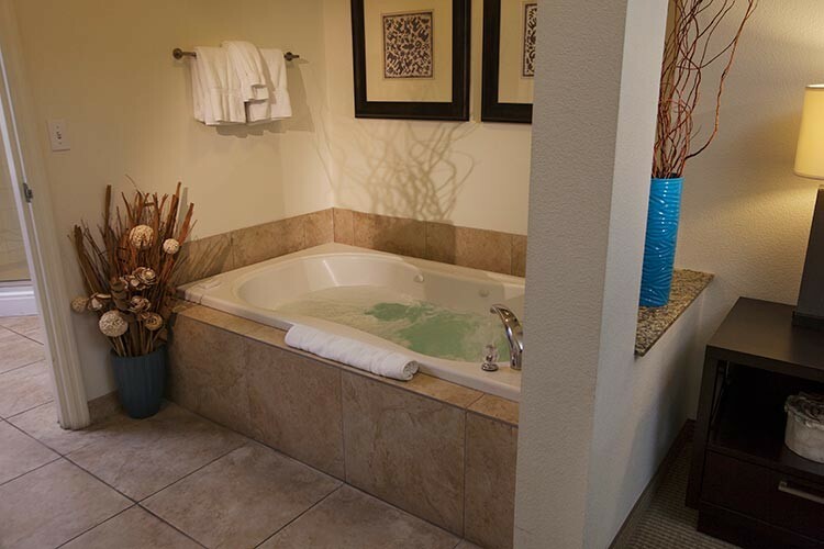 The Grandview at Las Vegas Resort- 1 & 2 Bedroom Villas – Daily & weekly rental