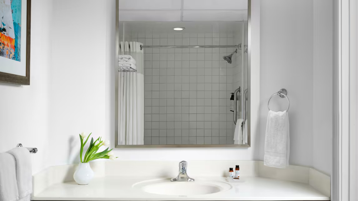 Marriott Ocean Pointe – Multiple 2 Bedroom Oceanside unit. BUY, SELL & RENT!!!