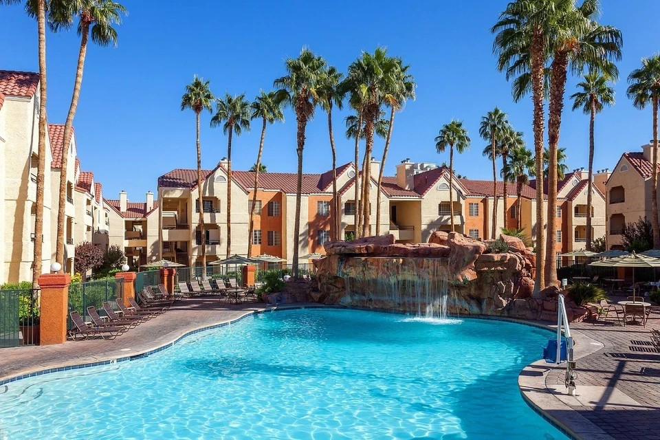 MAY & JUNE WEEKS 2026~ Holiday Inn Club Vacations At Desert Club Resort~ 7Nts