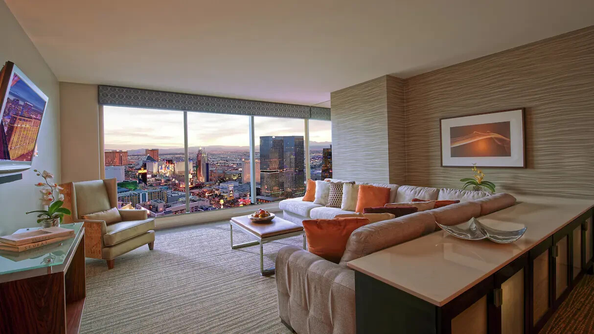 Hilton Elara Las Vegas 4BR PENTHOUSE 3 NIGHTS ANY YEAR EDC CES hotel marriott
