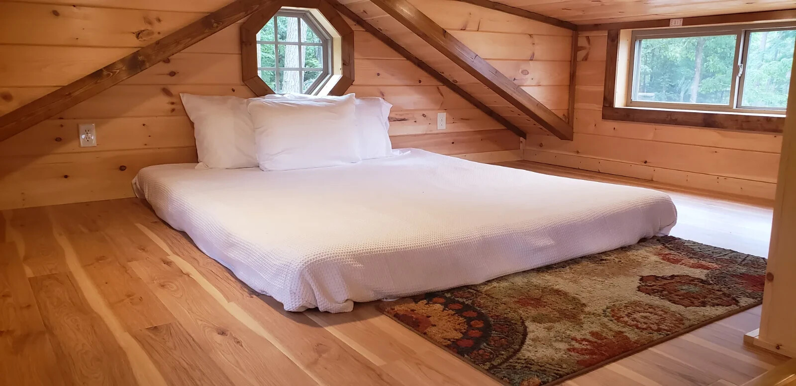 Toledo Bend Lakefront Vacation Rental Cabin – Boathouse, Sunsets, Water Sports