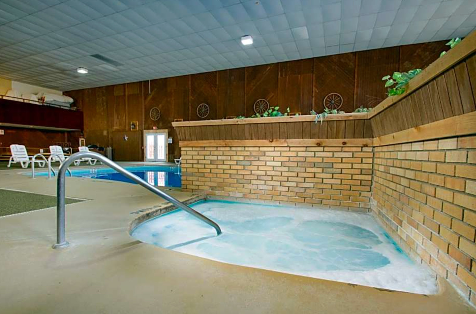 Carriage House ~ Pocono Manor, PA ~ Studio/Sleeps 2 ~ 7Nts JUL/AUG/SEPT 2026