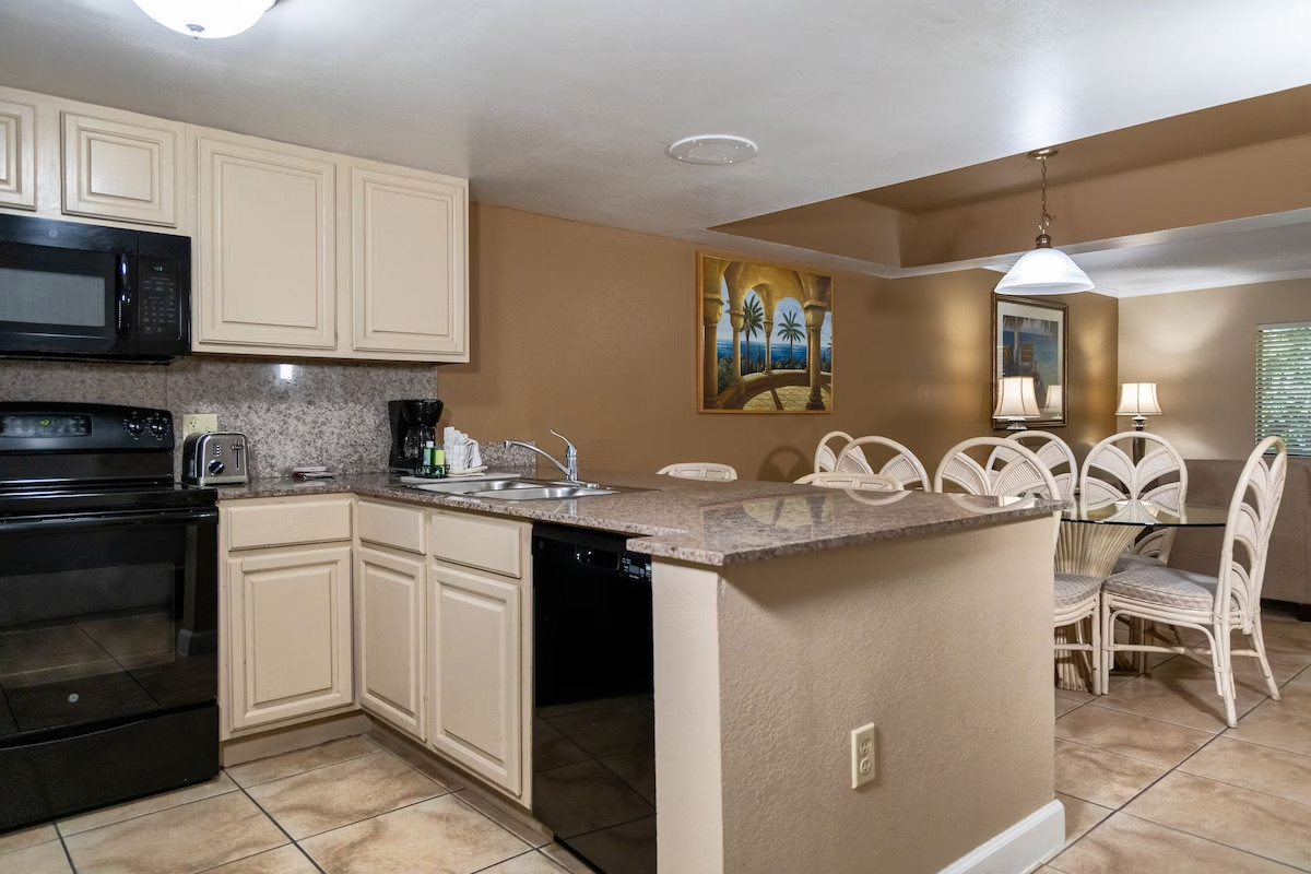 Welcome to Legacy Vacation Club Orlando – Oaks, Kissimmee, FL