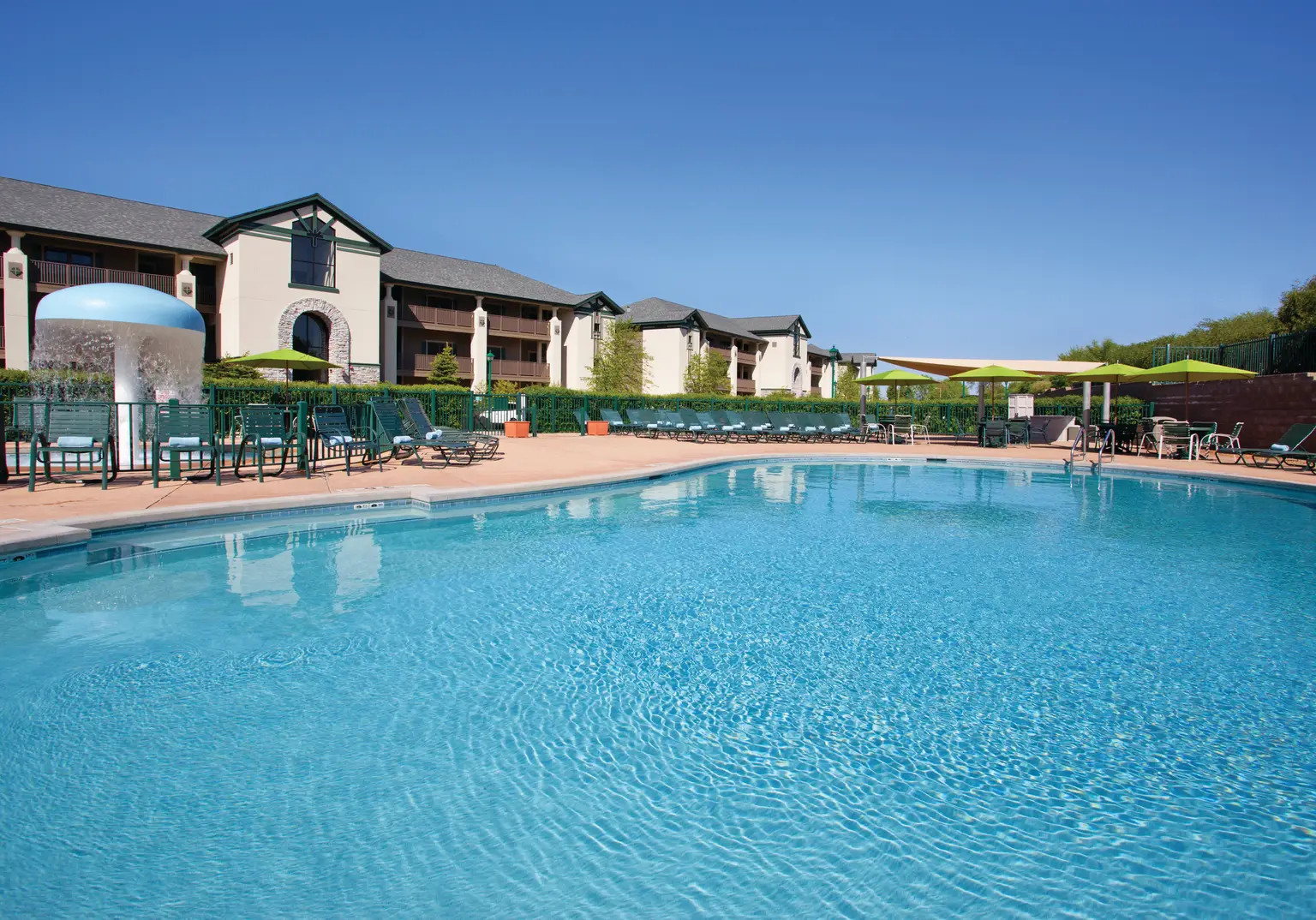 HI Lake Geneva Resort Wisconsin Vacation Rental 1/2 BDRM 2026-2027