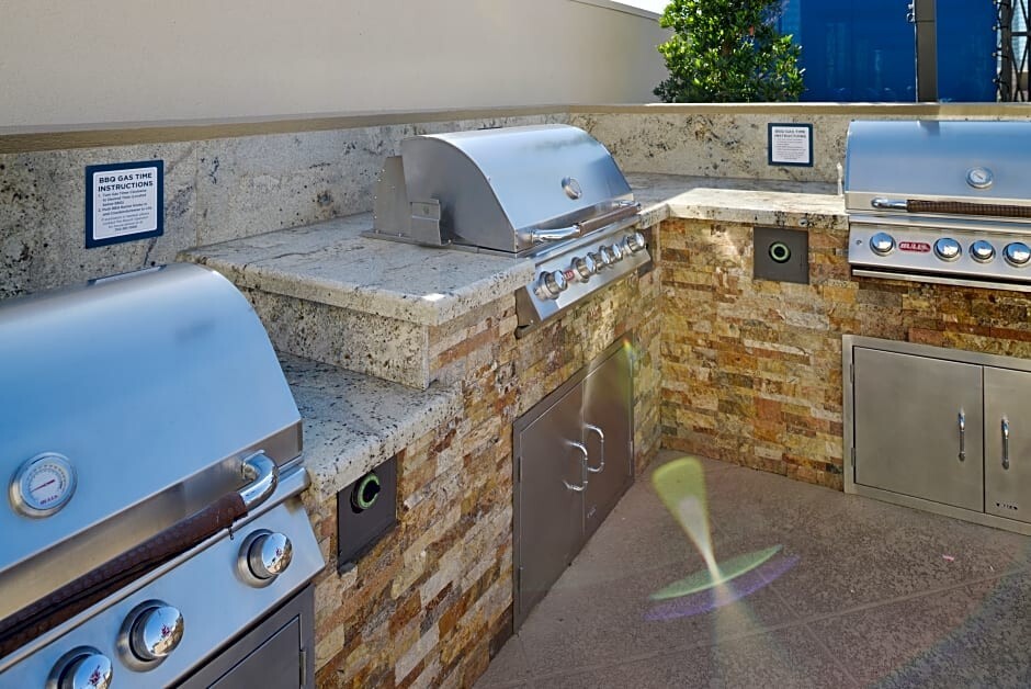 Super Bowl Weekend on the Strip- full kitchen, 4-6 people