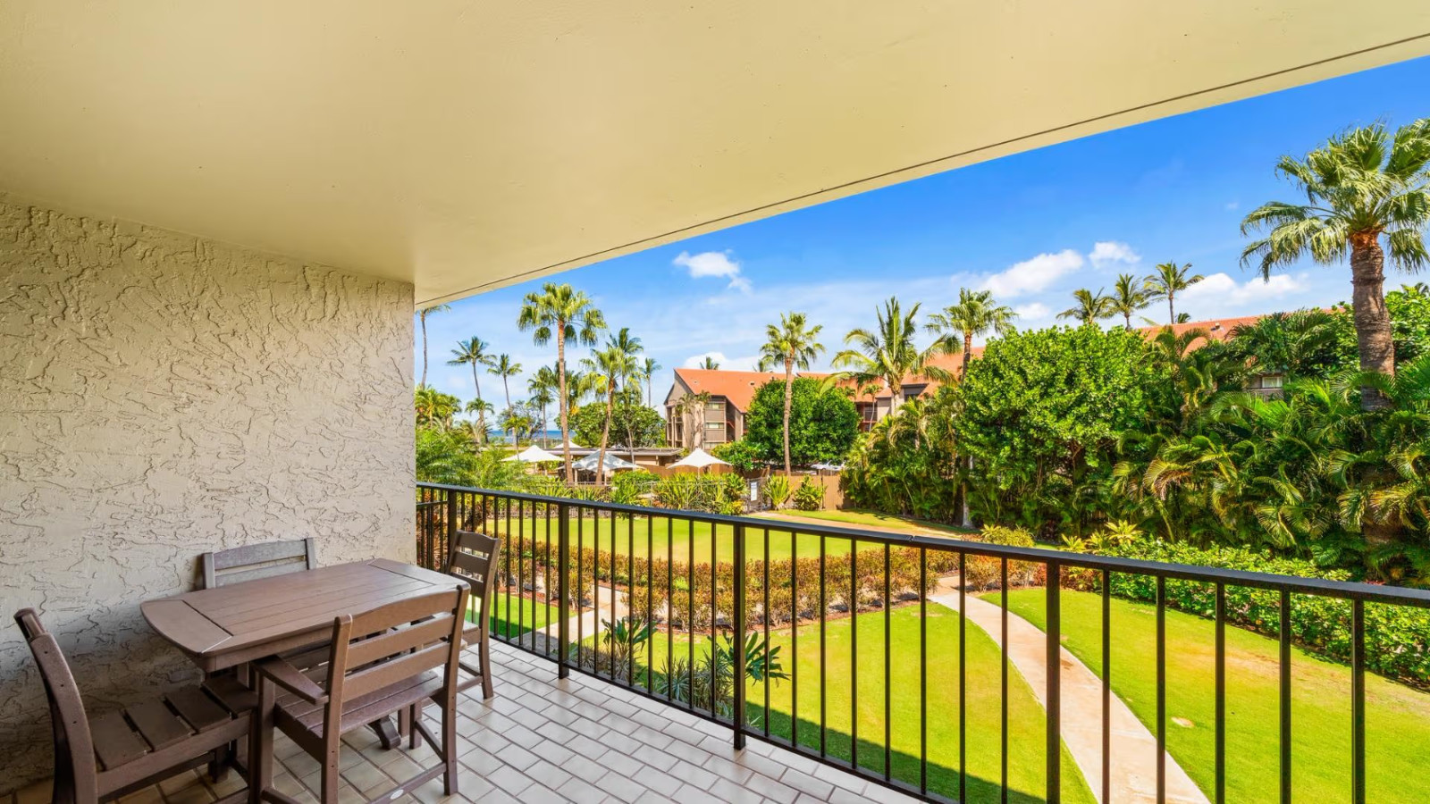 FOR RENT MAUI SCHOONER RESORT 2BR/2BA LUXURY CONDO 12/21-12/28 Christmas Week!