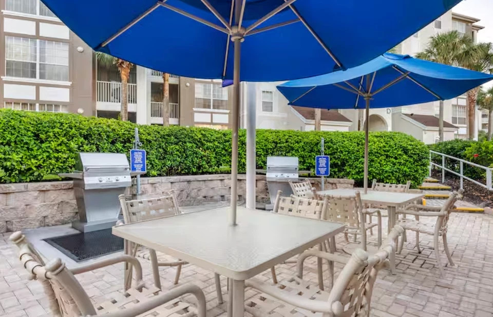 AUGUST 14-21, Grande Villas HILTON Resort in Orlando~2BR/2BA/SLPS 6 Disney