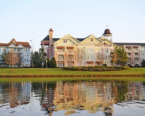 Disney Saratoga Springs 7 nights in a 2-bedroom 30 Oct – 6 Nov 2026