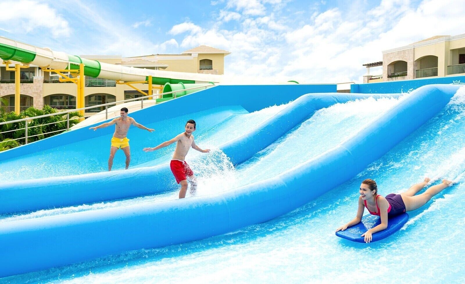 THE GRAND AT MOON PALACE/ MARGARITAVILLE/ THE FIVES & OTHER RESORTS IN CANCUN