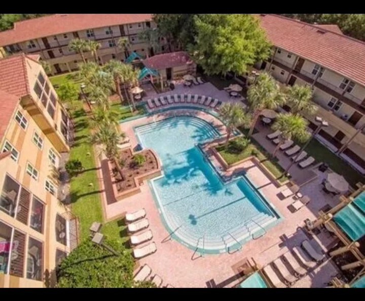 2026 WEEKS~BLUE TREE Resort in Orlando~1 BR condos by Disney~FREE SHUTTLE