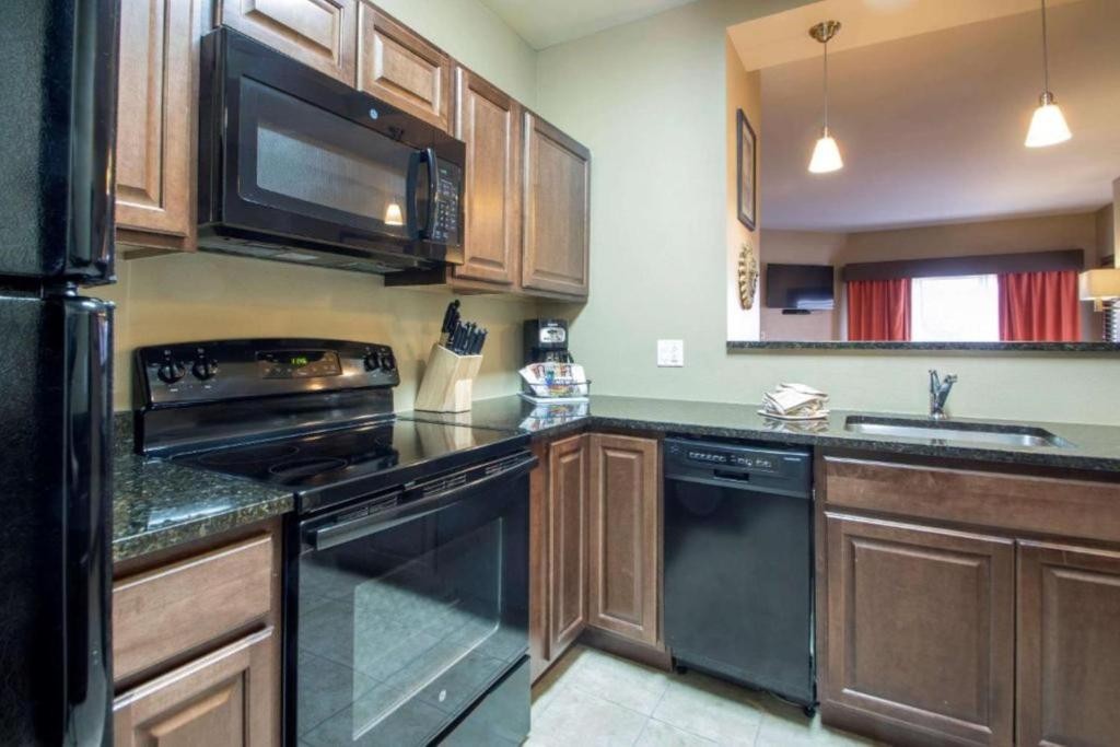 Bluegreen Odyssey Dells AUG 10 – 14 2026 2BR2BA FOR 6 AT WI DELLS