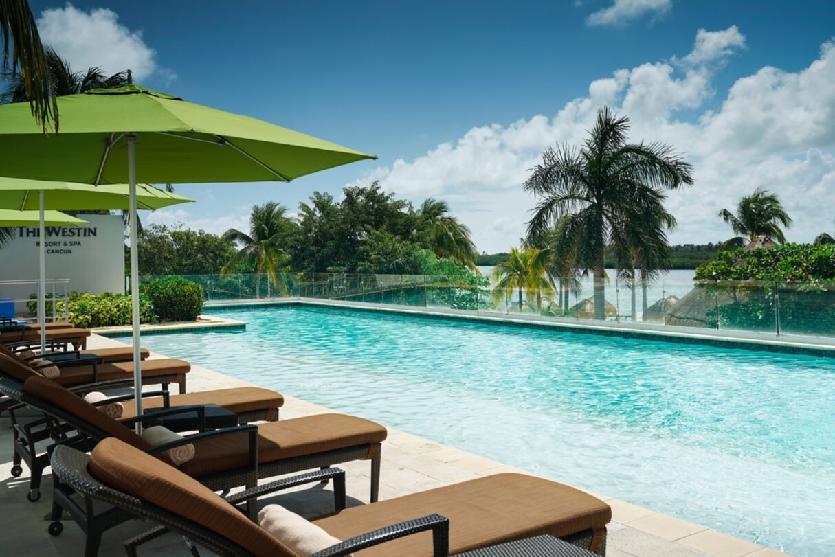 Oceanfront Westin Resort & Spa, Cancun – Thanksgiving