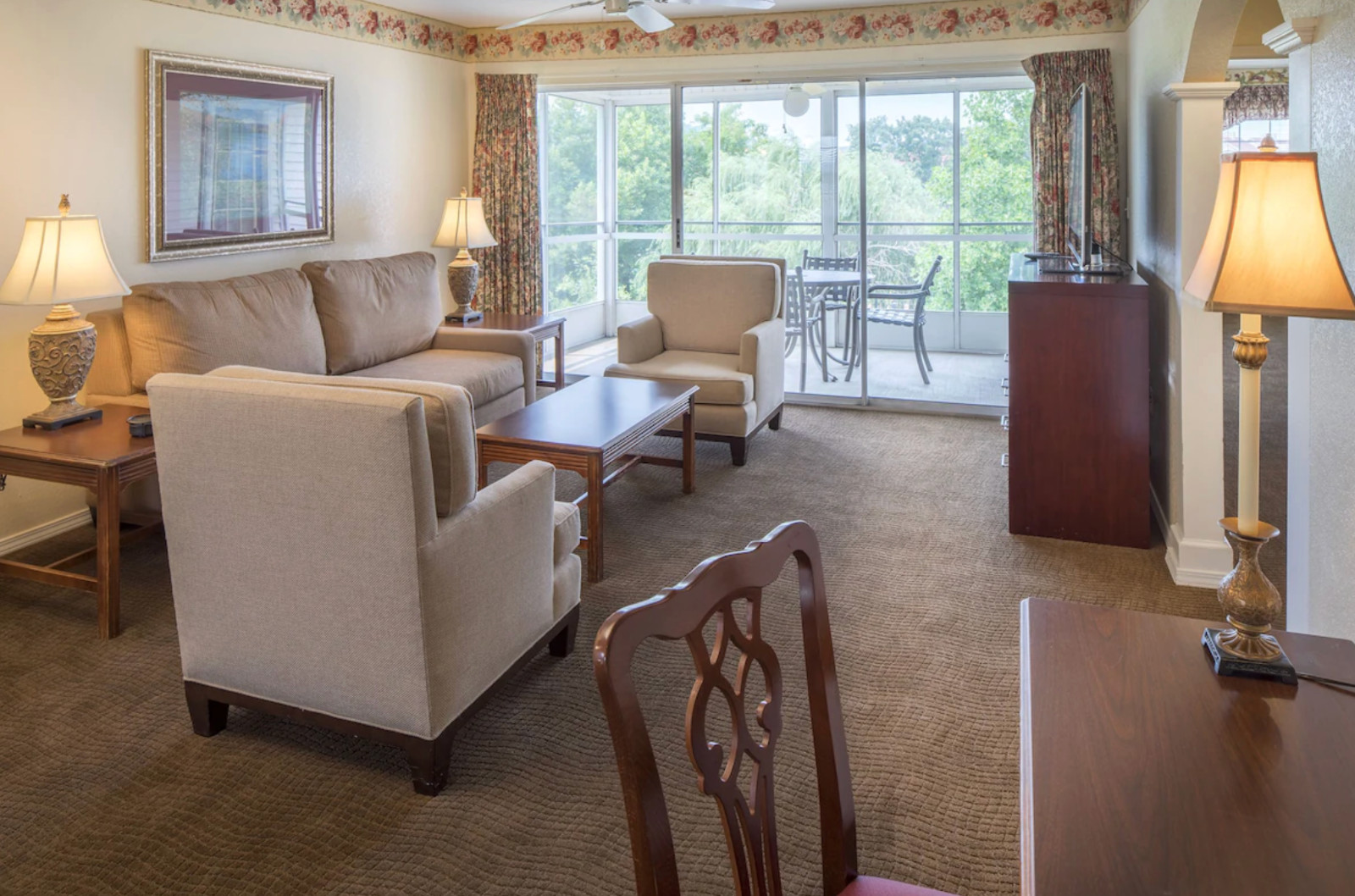 The Suites at Fall Creek ~MO~ Studio Sleeps 2 ~ 7Nts JAN/FEB/MAR/APR/MAY 2026