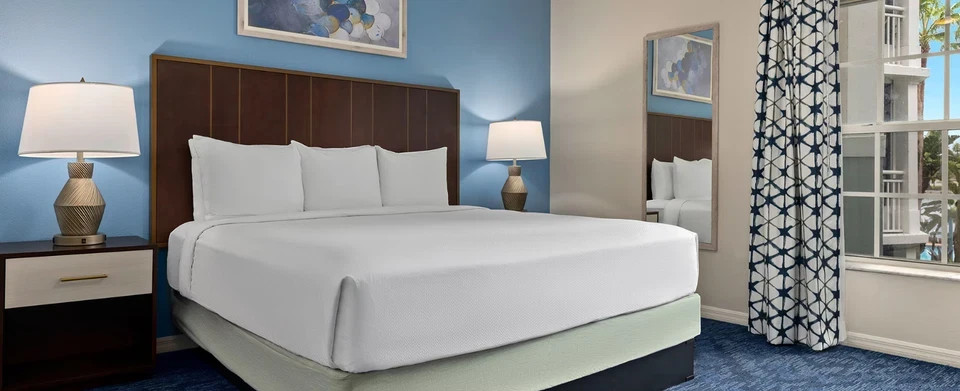 PRICE IS PER WEEK!~OCT 2026 WKS~Wyndham Cypress Palms Resort~DELUX/SLPS 4/ 7/N