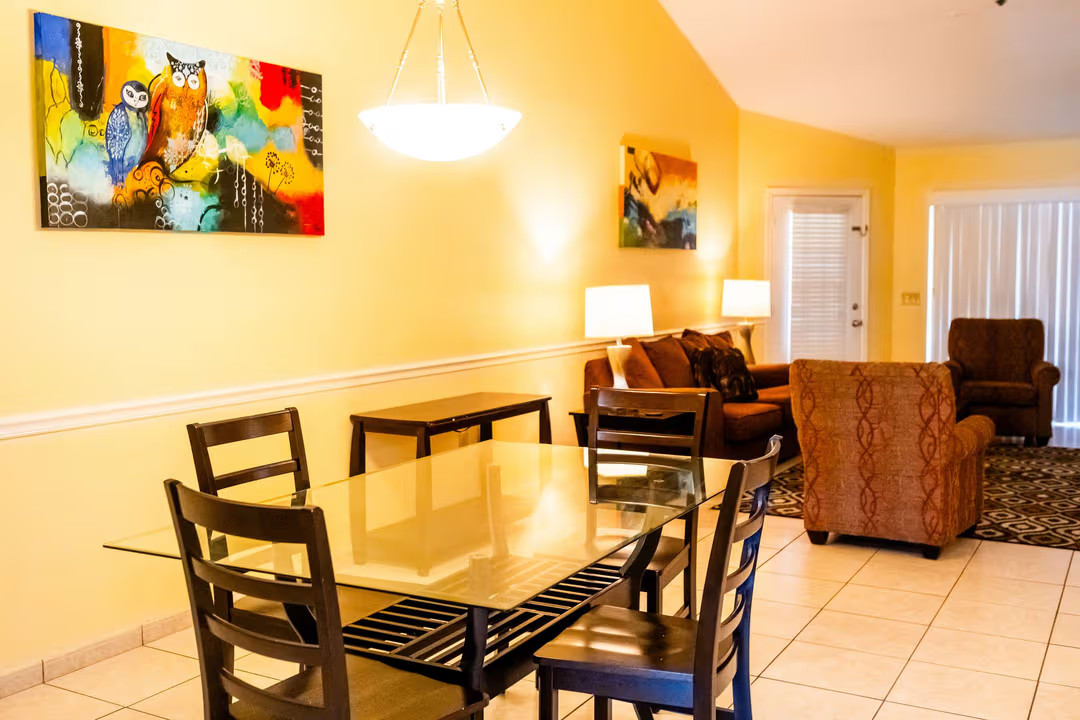 7 Nights Silver Lake Resort, Kissimmee, FL ~ 2 BR Villa ~ Sleeps 8