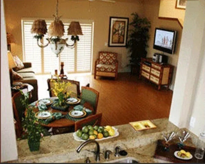 NOVEMBER WEEKS 2026~ Villas at Regal Palms~4BR/4BA townhome~ 7/N~NO RESORT FEE