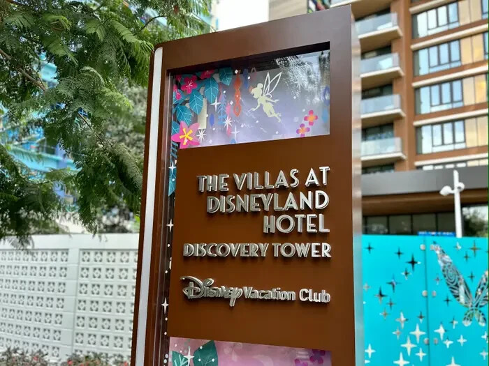 Disneyland Hotel Villas Anaheim ANY 2 Nights ANY YEAR DISNEY DUO STUDIO Lodging