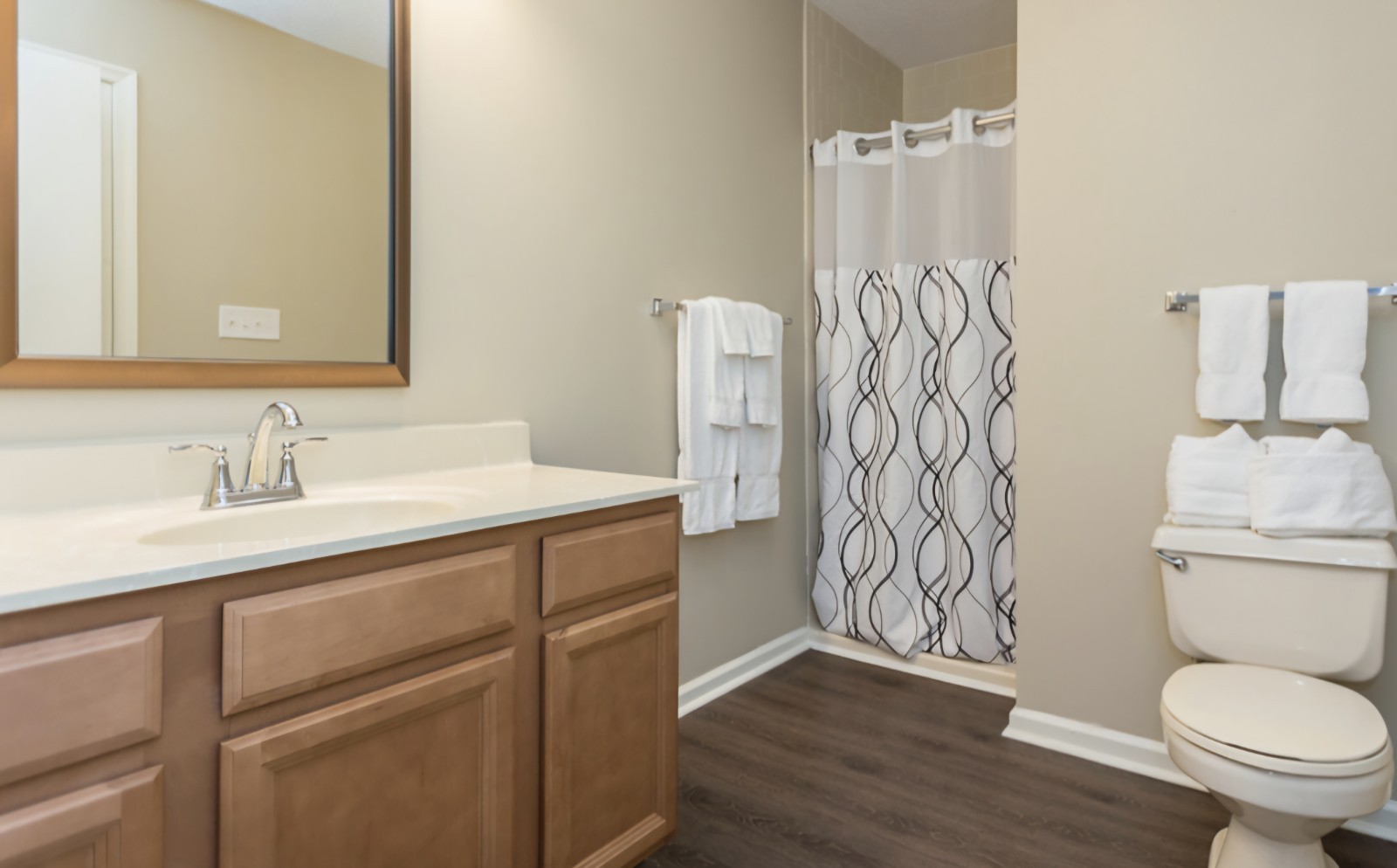2025 WEEKS~Eagle Trace at Massanutten/VA~2 BR/2 BA~SLPS 8-12