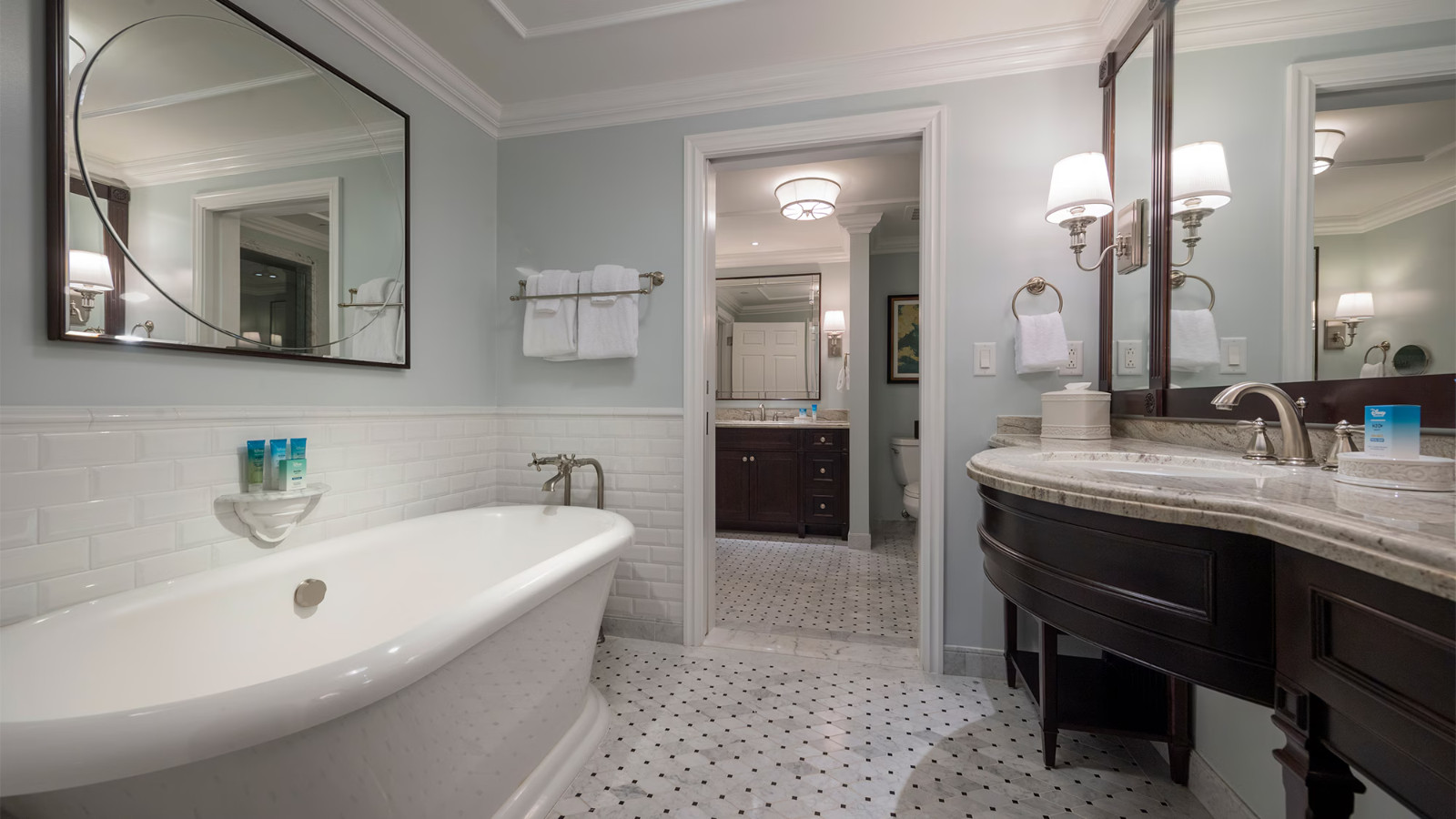 Disney Grand Floridian Resort Villas ANY 4 Night ANY YEAR STUDIO THEME PARK VIEW