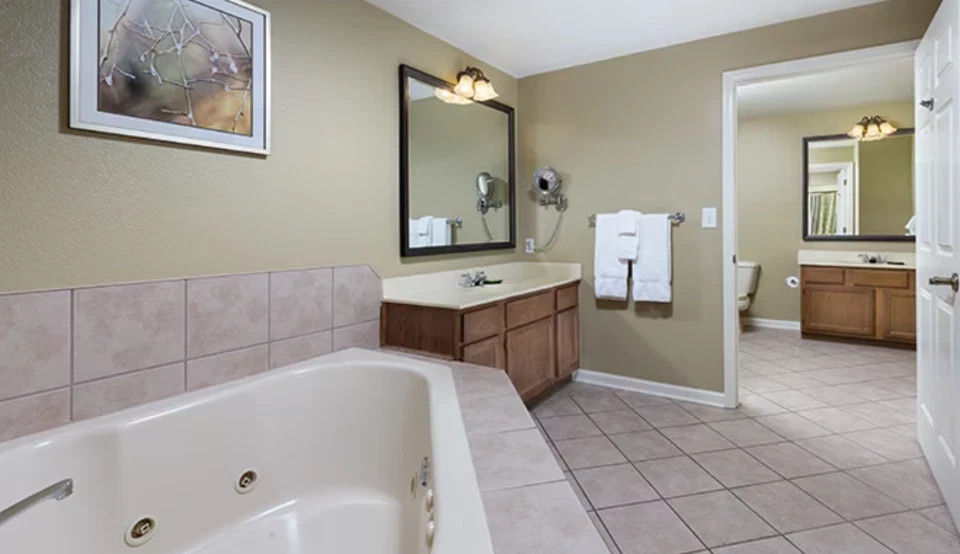 NOVEMBER 2026 WEEKS~Wyndham Smoky Mountains~Gatlingburg~2BR SLPS 8