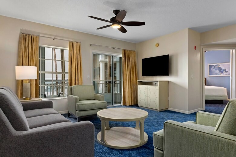 PRICE IS PER WEEK!~OCT 2026 WKS~Wyndham Cypress Palms Resort~DELUX/SLPS 4/ 7/N