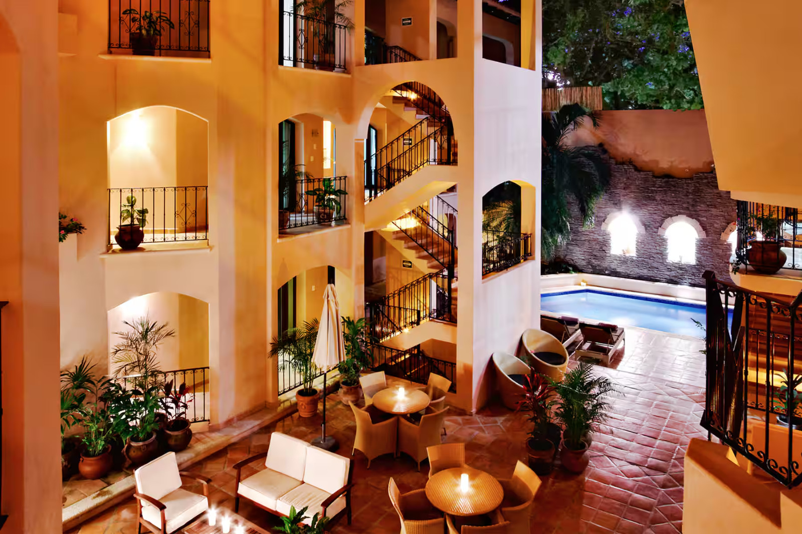 Luxury Acanto Hotel ~ Playa del Carmen, MEXICO ~ King Room – Price Per Night
