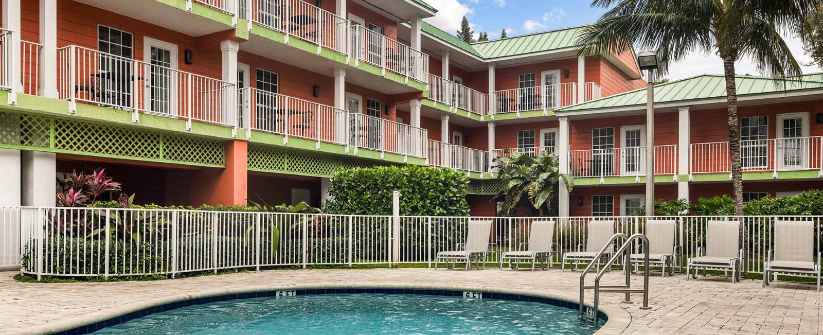 Wyndham Sea Gardens Pompano Beach FL 2 Bedroom Lockoff5 nights August 23-28 2026