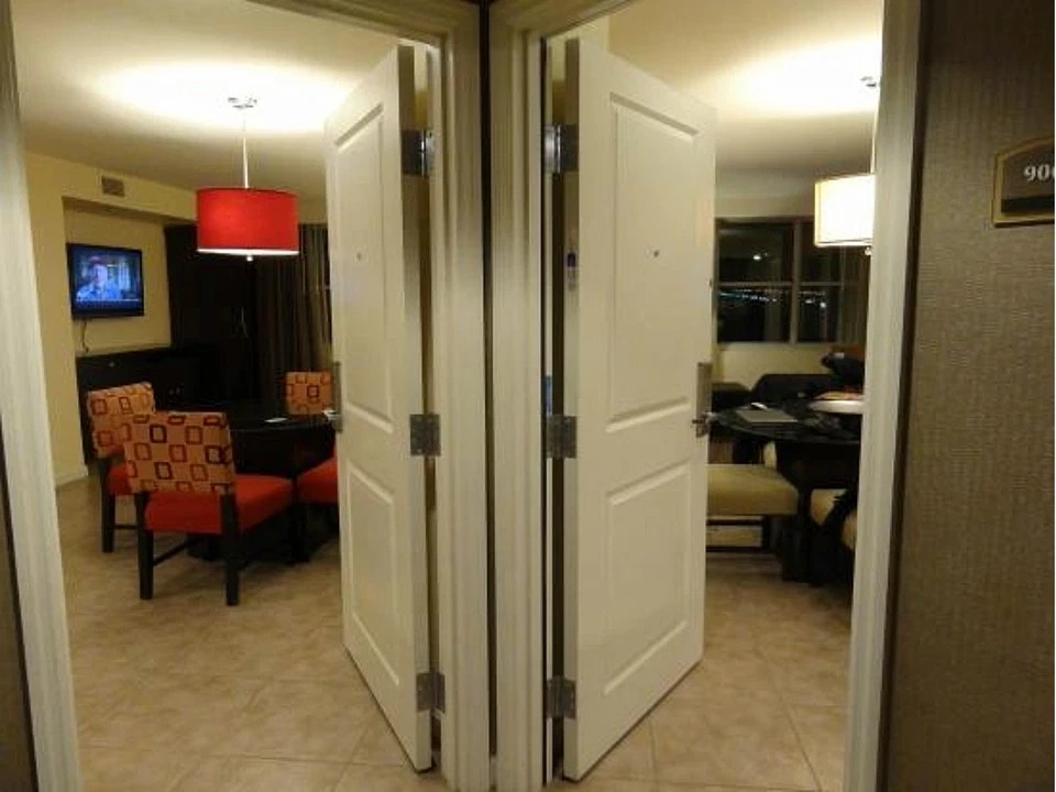 SEPTEMBER 18-25 WEEK~ Grandview at Las Vegas Resor~Vegas~2 UNITS A/B SLPS 8