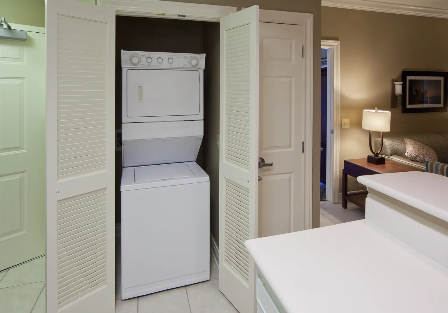 HI Galveston Beach Resort Texas Vacation Rental 1/2 BDRM 2026-2027