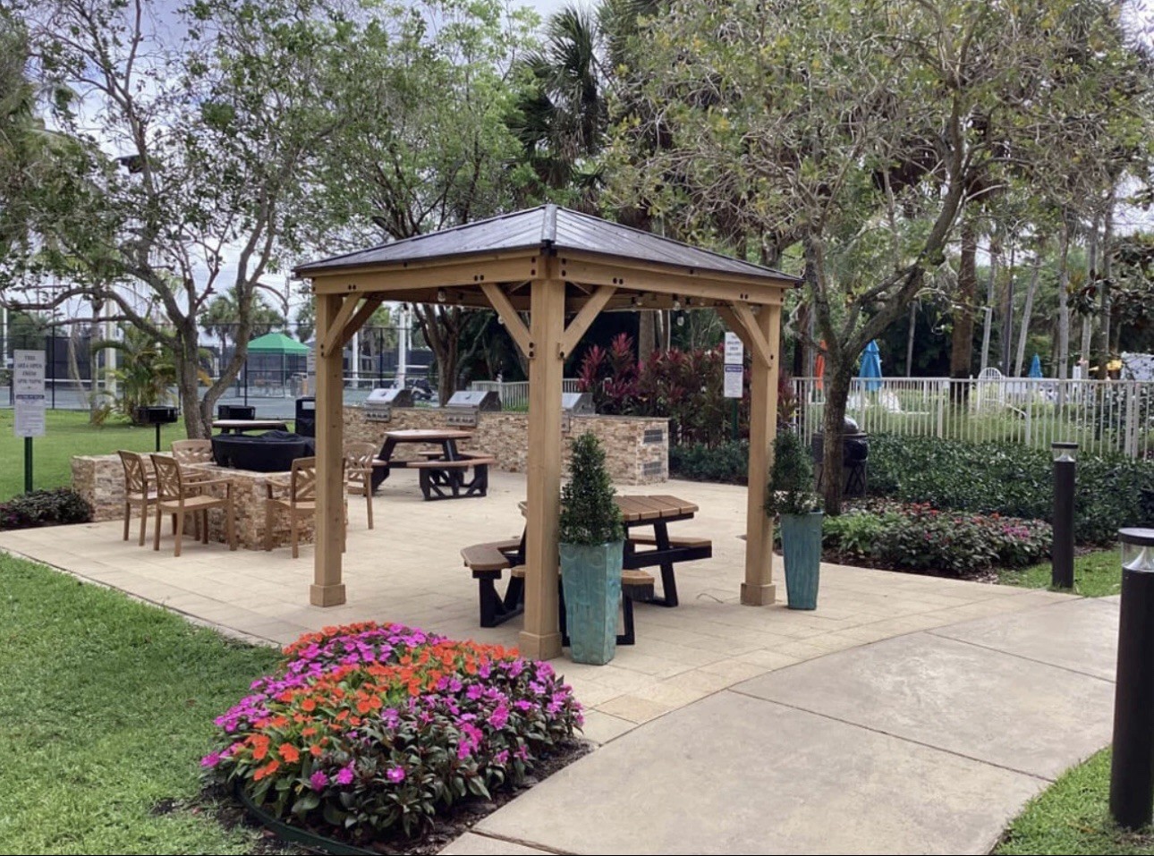 May, June, July Dates ~ Vacation Village at Weston -Florida- 2 BR / 2 Bth